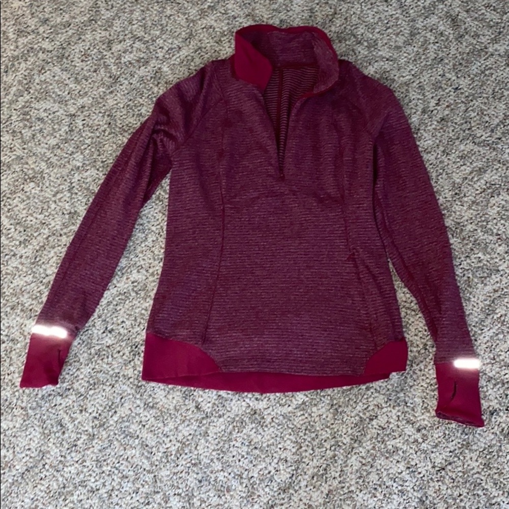 Women’s Lululemon Quarter Zip up
